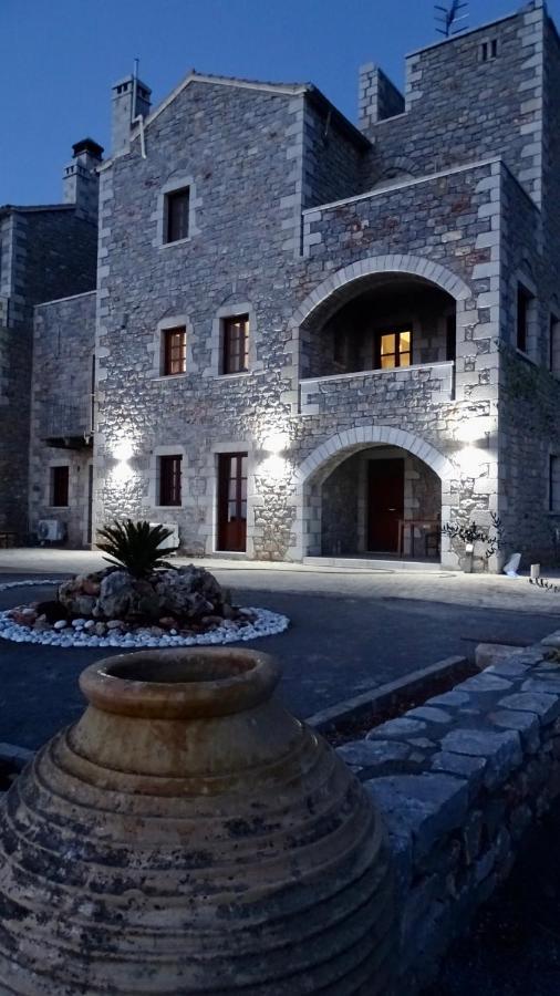 فيلا Sunset View Stone House, Areopoli Mani المظهر الخارجي الصورة
